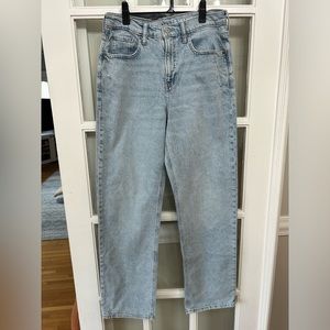 Gap Teen Sky-High Rise 90’s Loose Jeans with Washwell Size 18